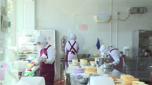 龍巖向陽坊 疫情防控與安全生產雙軌并行，守護市民“舌尖上的安全”